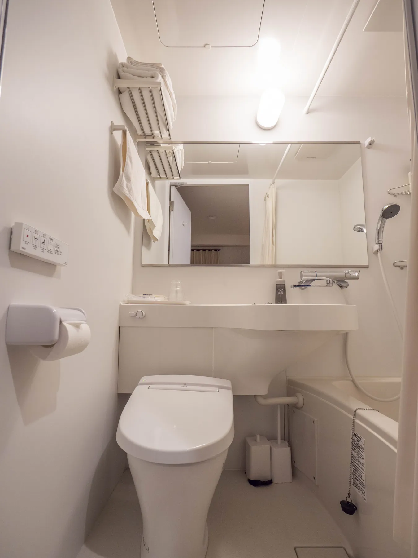 ELE Hotel 東上野 — 衛浴